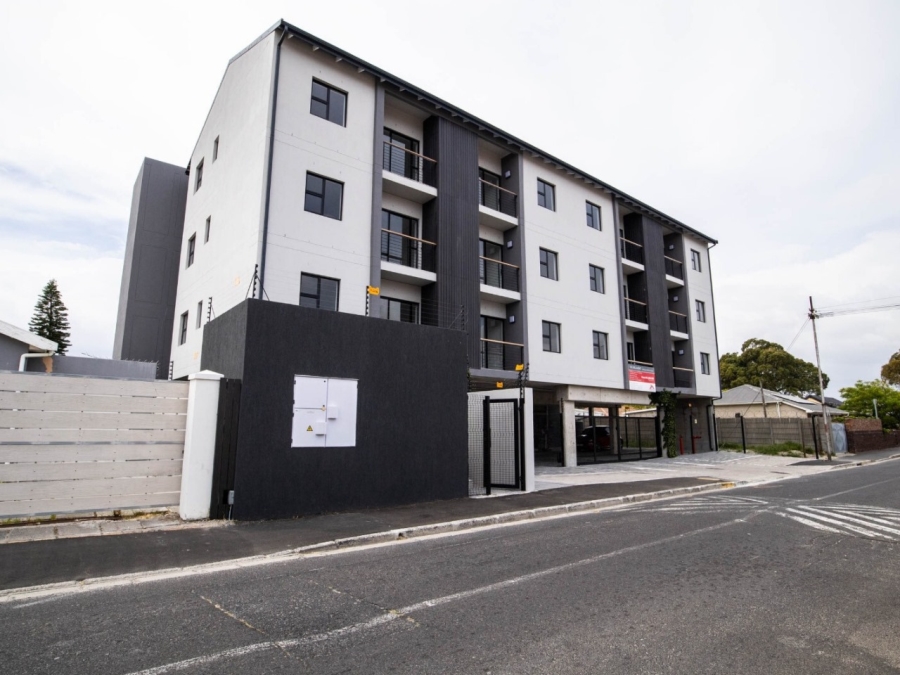 2 Bedroom Property for Sale in Athlone Western Cape